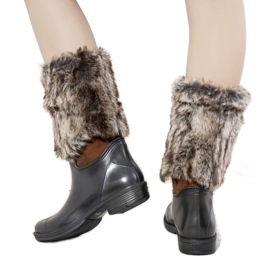 Chanclas negras con pelo de Corrales negro