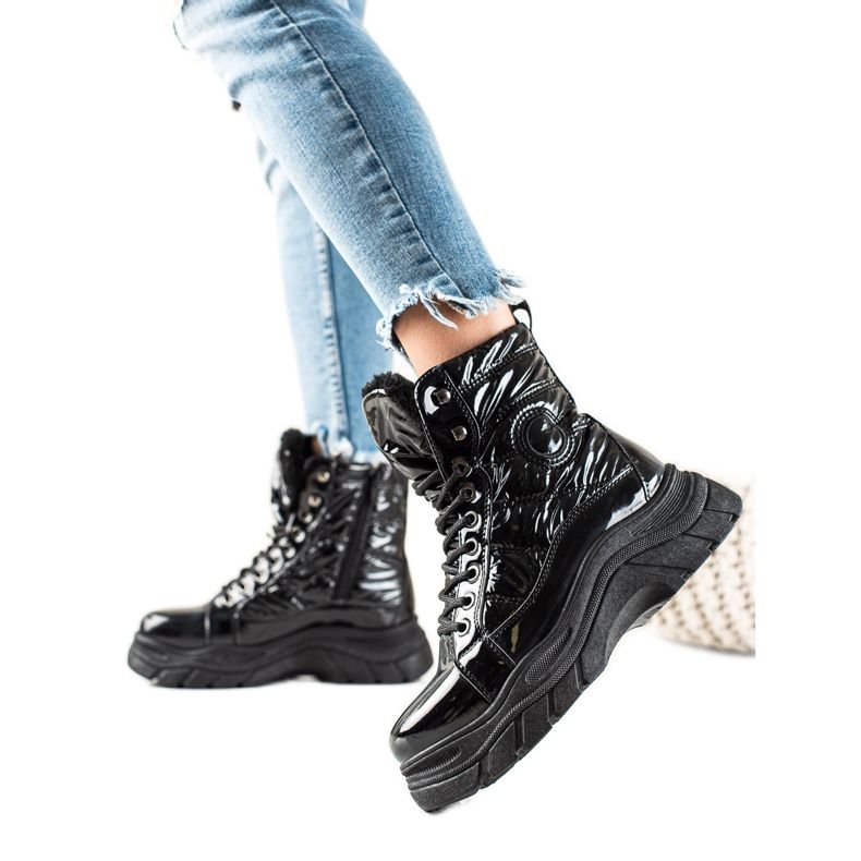 Botas negras en la plataforma VINCEZA negro