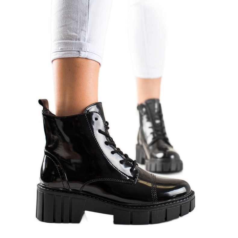 Goodin Botas de trampero clásicas en la plataforma negro