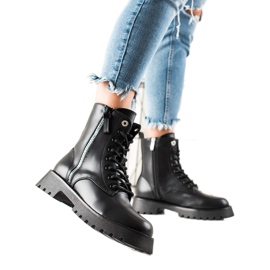 TRENDI Tramperos negros de moda TRENDI Tramperos negros de moda