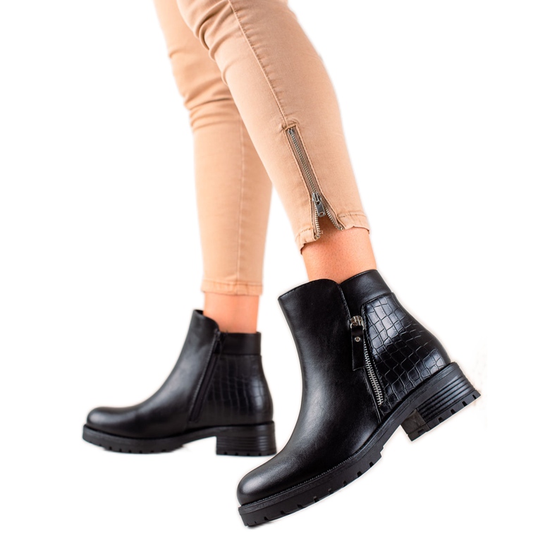 Bestelle Botas de moda con cremallera. negro Bestelle Botas de moda con cremallera. negro