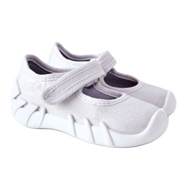BEFADO S.A. Pantuflas Inblu Shiny 109P222 Plata