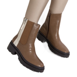Botas Albina marrones con raya marrón