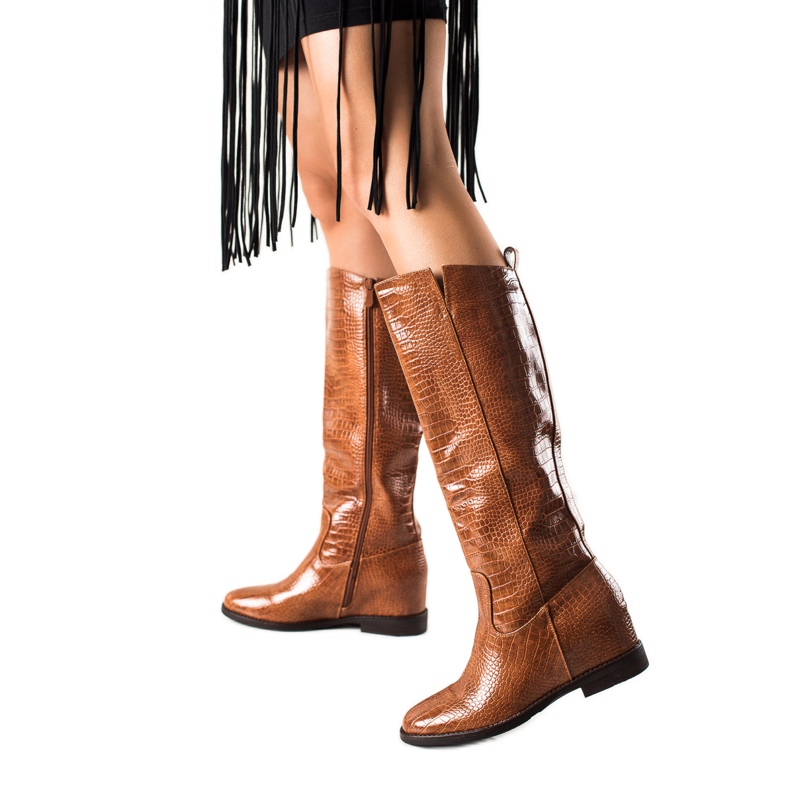 TRENDI Botas con cuña de cuero ecológico marrón TRENDI Botas con cuña de cuero ecológico marrón