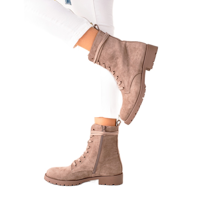 Bestelle Tramperos de gamuza beige