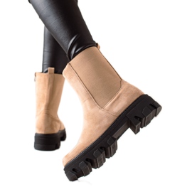 TRENDI Botas en la plataforma beige