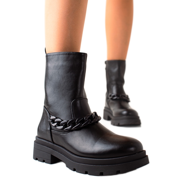 TRENDI Botas de moda en la plataforma negro