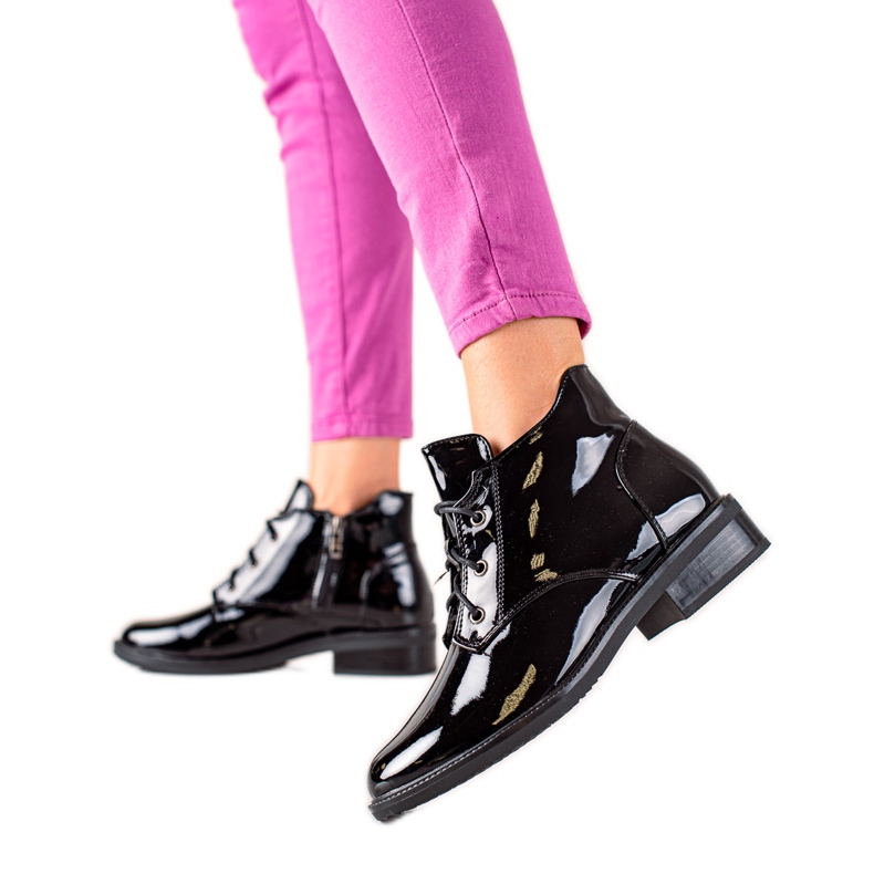 TRENDI Botas Negras Lacadas negro