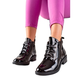 TRENDI Elegantes botas negras negro