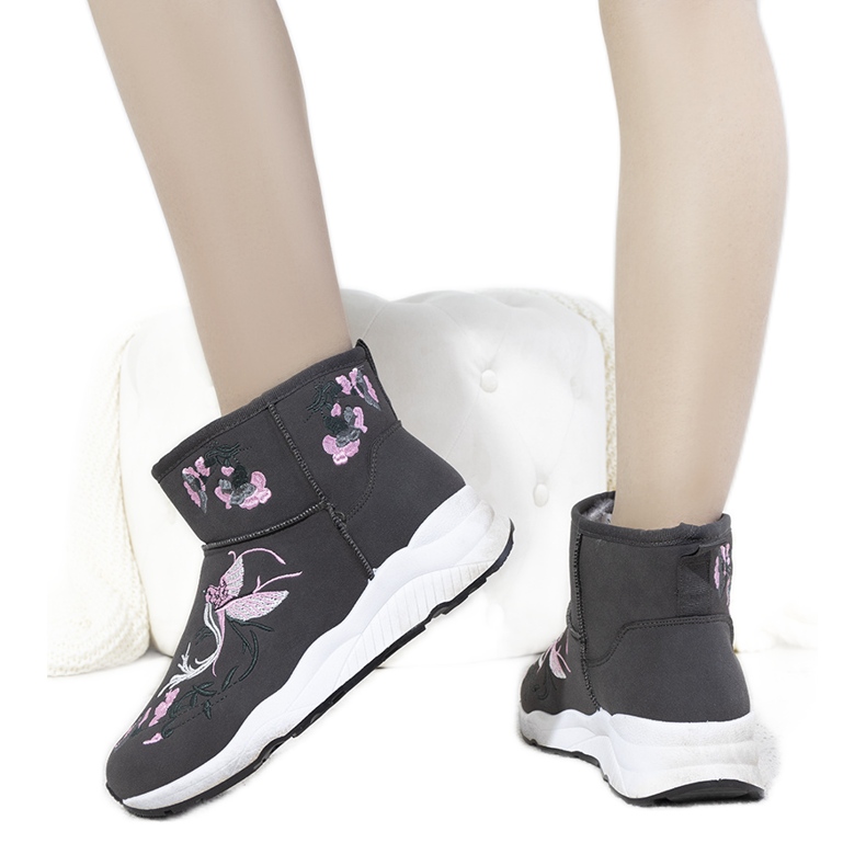 BM Botas de nieve grises con bordado Jamil BM Botas de nieve grises con bordado Jamil