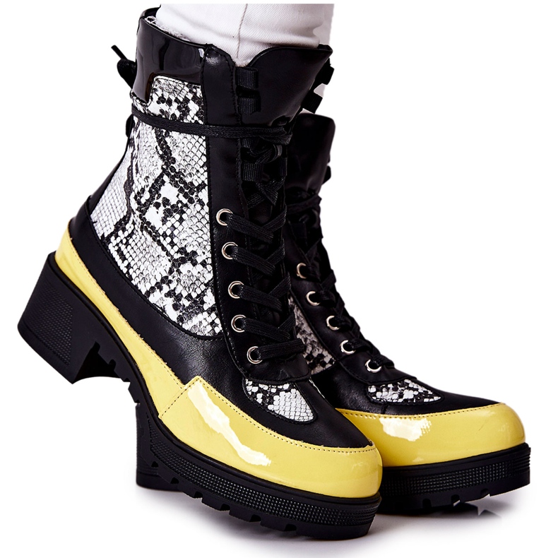 Botas de Piel de Serpiente Meridiah Negra y Amarilla blanco negro amarillo