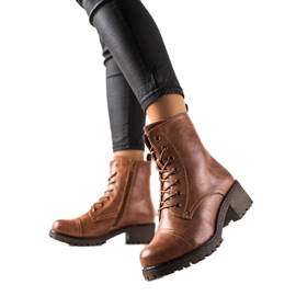 TRENDI Botas de tacón plano marrón