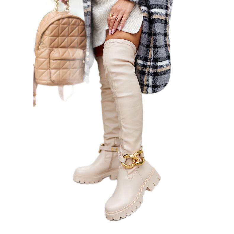 Botas altas con un elemento decorativo de Masha beige Botas altas con un elemento decorativo de Masha beige