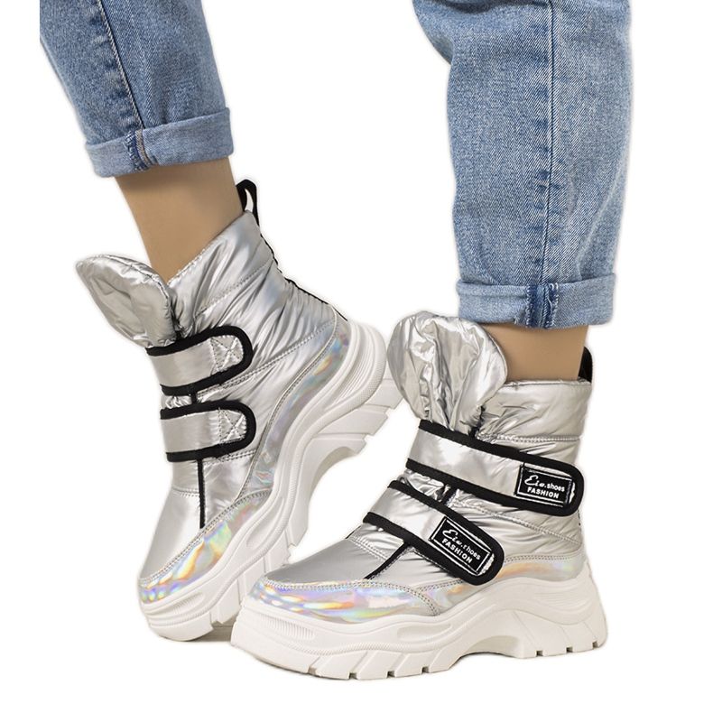 Botas de nieve plateadas con Velcro Comforte plata