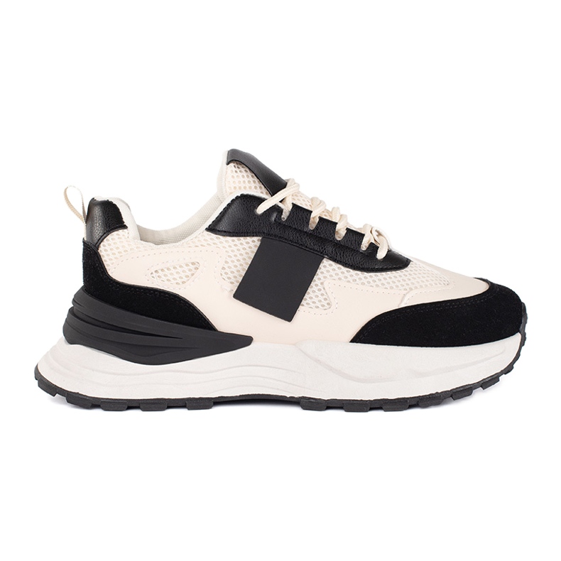 Deportivas mujer negras y beige. negro