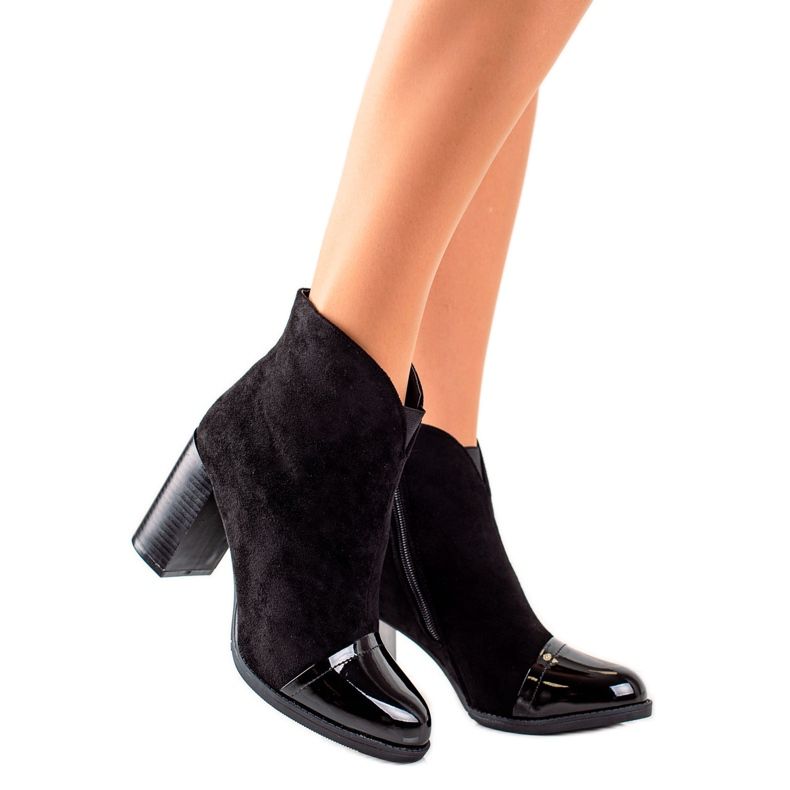 TRENDI Botas de ante con aplicación barnizada negro TRENDI Botas de ante con aplicación barnizada negro