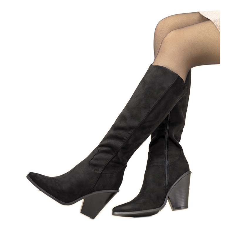 Botas de montar negras en el puesto de Natascia negro