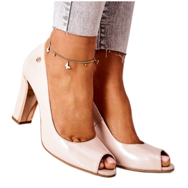 Zapatos de salón en una barra Monnari 0780-015 Beige marrón