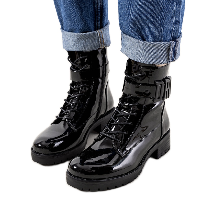 Botas negras de charol Puga con aislamiento negro