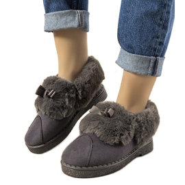 Pantuflas grises con aislamiento de piel Valle