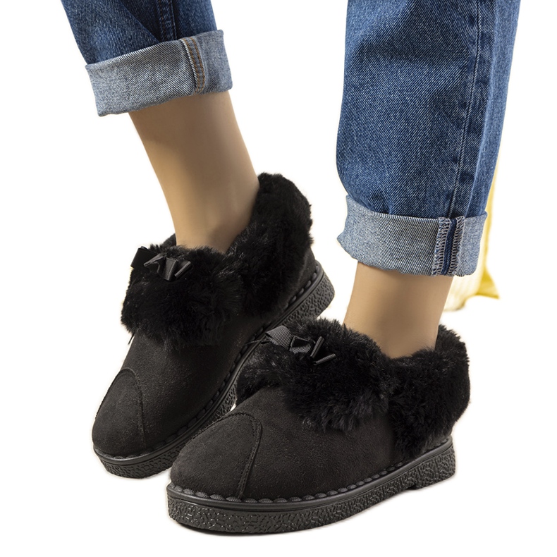 Pantuflas negras con aislamiento de piel Valle negro