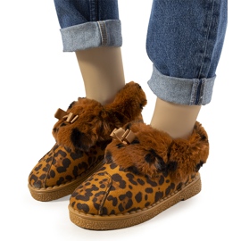Zapatillas marrones con aislamiento de piel Valle marrón amarillo