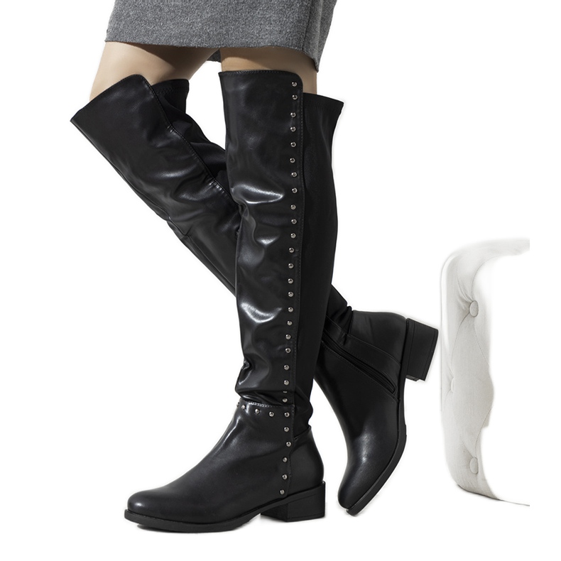 Botas hasta el muslo con aislamiento negras de Shirley negro