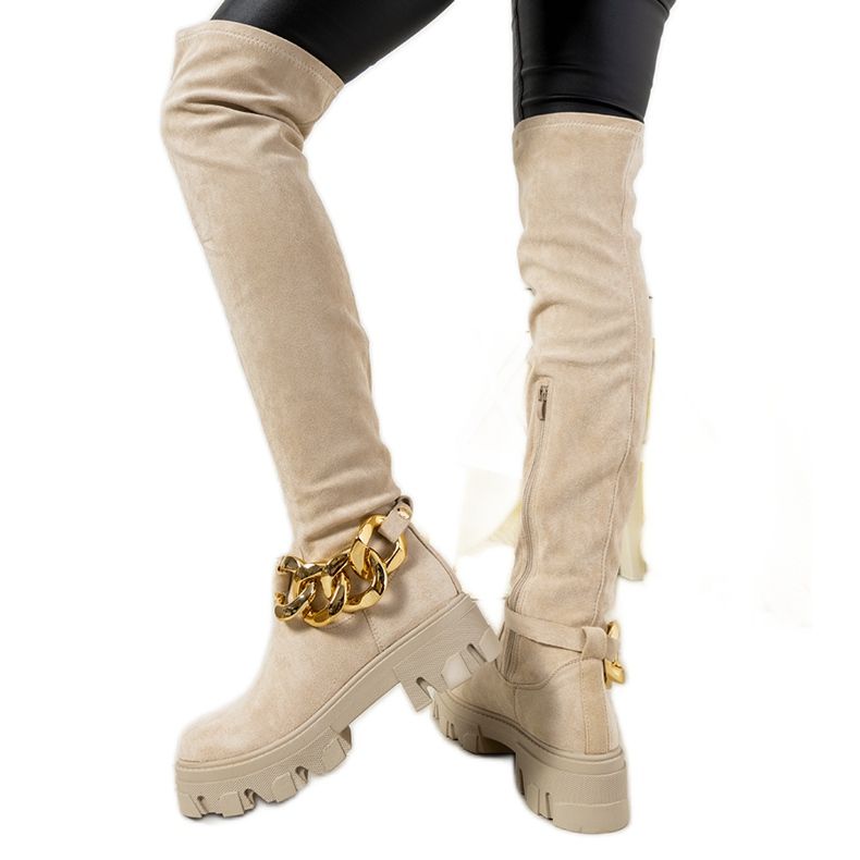 Botas beige con suela gruesa Alines