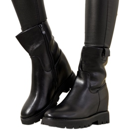 Botas de mujer negras en el tacón de cuña New Goldies negro