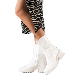 Bella Paris Botas lacadas blancas blanco