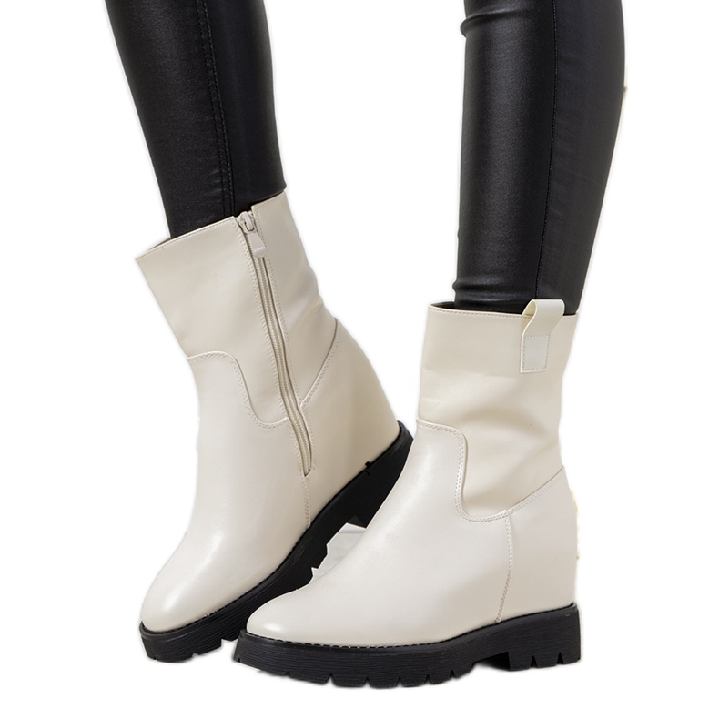 Botas de mujer blancas en el tacón de cuña New Goldies blanco
