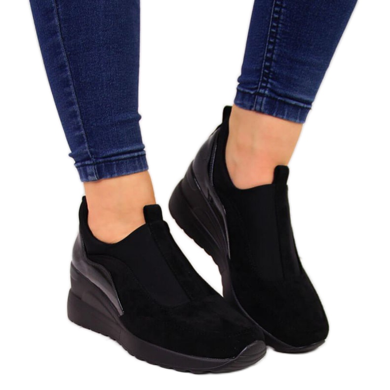 Zapatillas de cuña Vinceza W WM790A negro