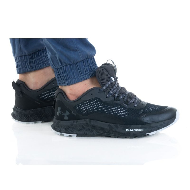 Under Armour Charged Bandit Tr 2 M 3024186-001 negro