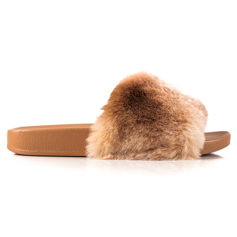 TRENDI Zapatillas con piel beige marrón