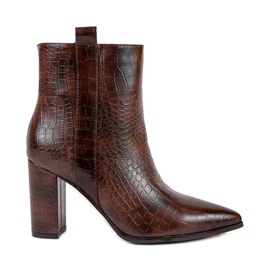 Botines marrones en el post de Zahara marrón