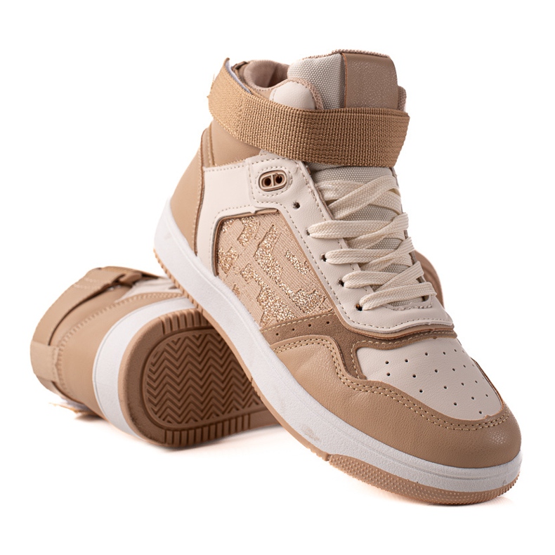 TRENDI Cómodas zapatillas de velcro beige marrón