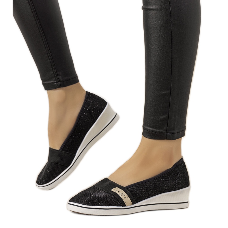 Zapatillas negras con cuña de Burris negro Zapatillas negras con cuña de Burris negro