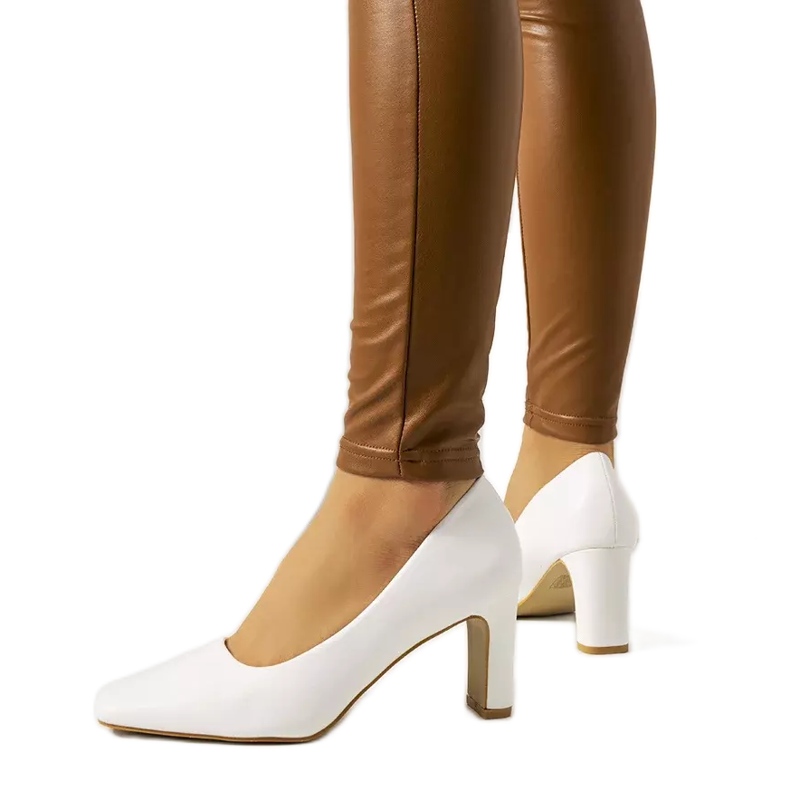 Zapatos de salón Graves de mujer blancos crudo Zapatos de salón Graves de mujer blancos crudo