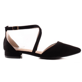 Sabatina Bombas negras en Spitz negro