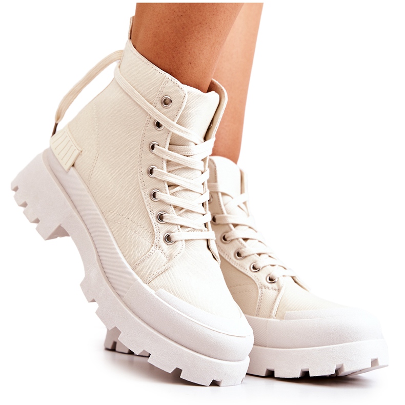 PS1 Botas de montaña Faithfull atadas en beige crudo
