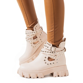 Botas beige con tachuelas Kinney