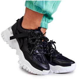 FB2 Zapatillas negras de tu estilo en una suela masiva negro