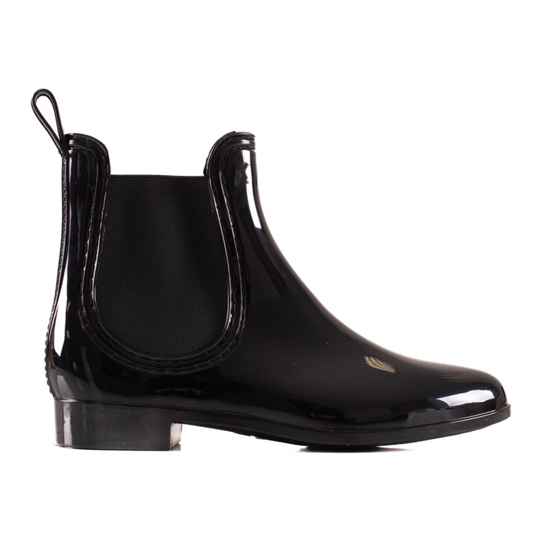 TRENDI Chanclos lacados negro