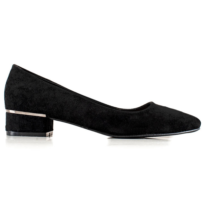 Goodin Bombas clásicas en tacones bajos negro