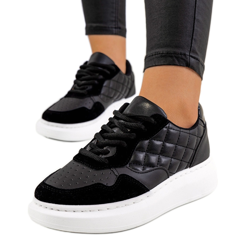 Zapatillas negras en la plataforma Gasperi negro