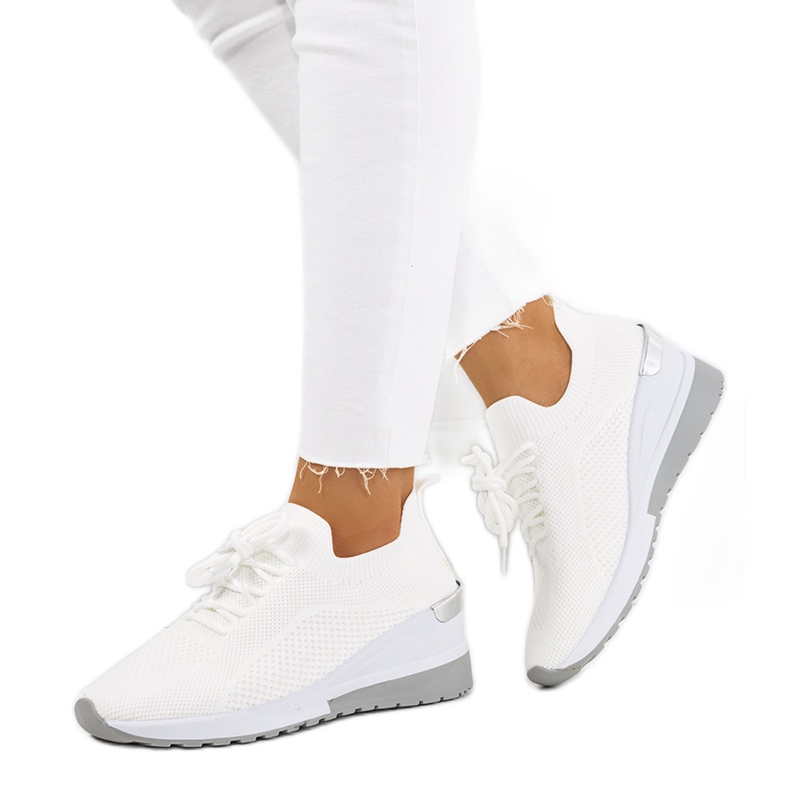 Deportivas blancas con cuña Sabelia blanco