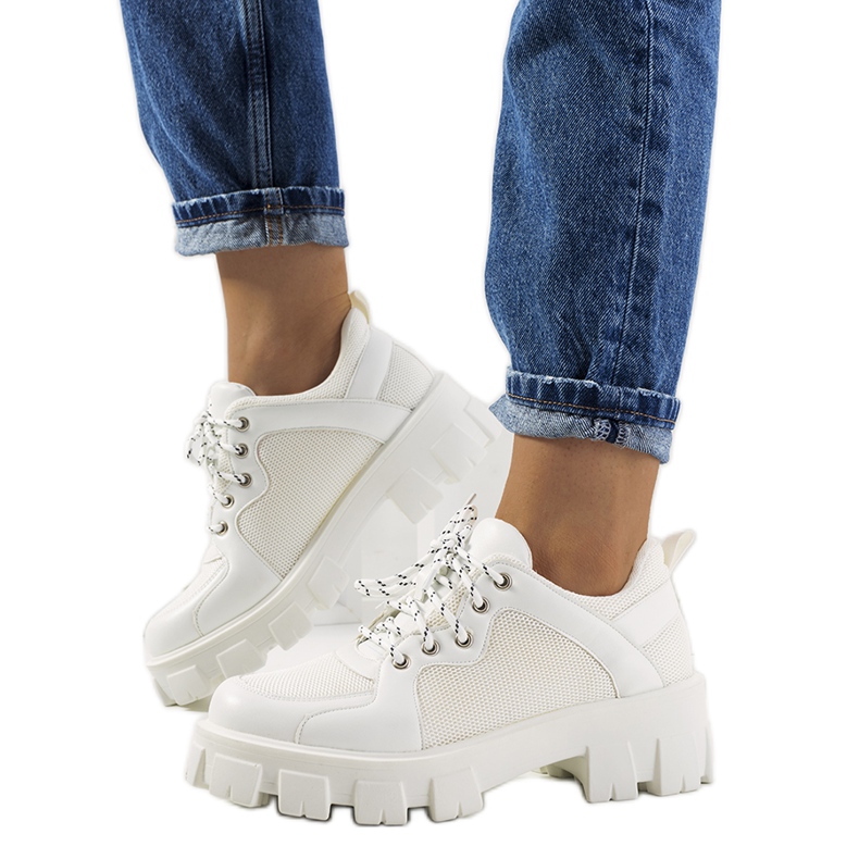 Deportivas blancas de mujer Bernic blanco
