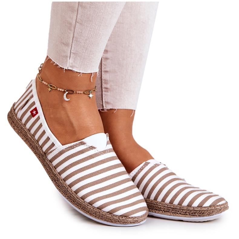 Alpargatas Mujer Big Star Slip-on Stripes FF276029 Beige blanco Alpargatas Mujer Big Star Slip-on Stripes FF276029 Beige blanco