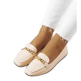 Mocasines beige con punta cuadrada Milder