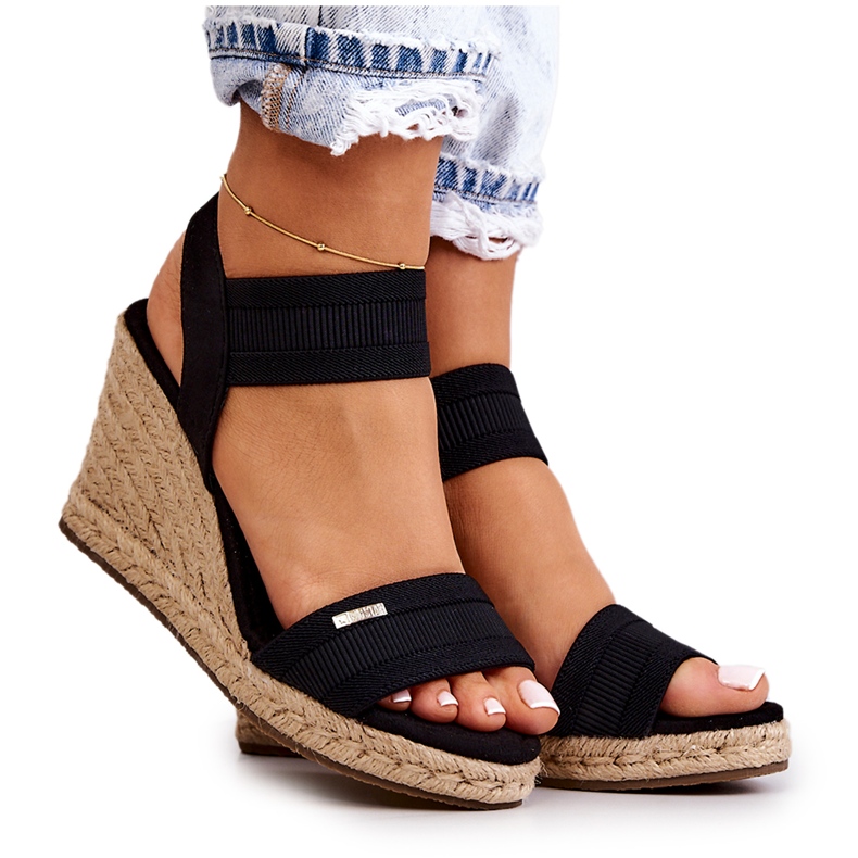 Sandalias Mujer Con Cuña Big Star JJ274976 Negro